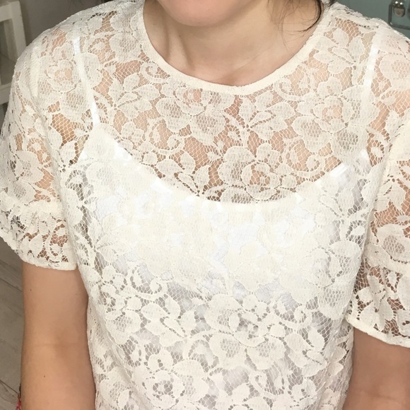 H&M Lace Top - Picture 3 of 3